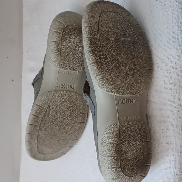 Hotter Marry Jane Shake Soft Gray Bone Shoes Size 7 - Picture 3 of 4